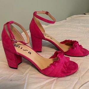 Pink heels